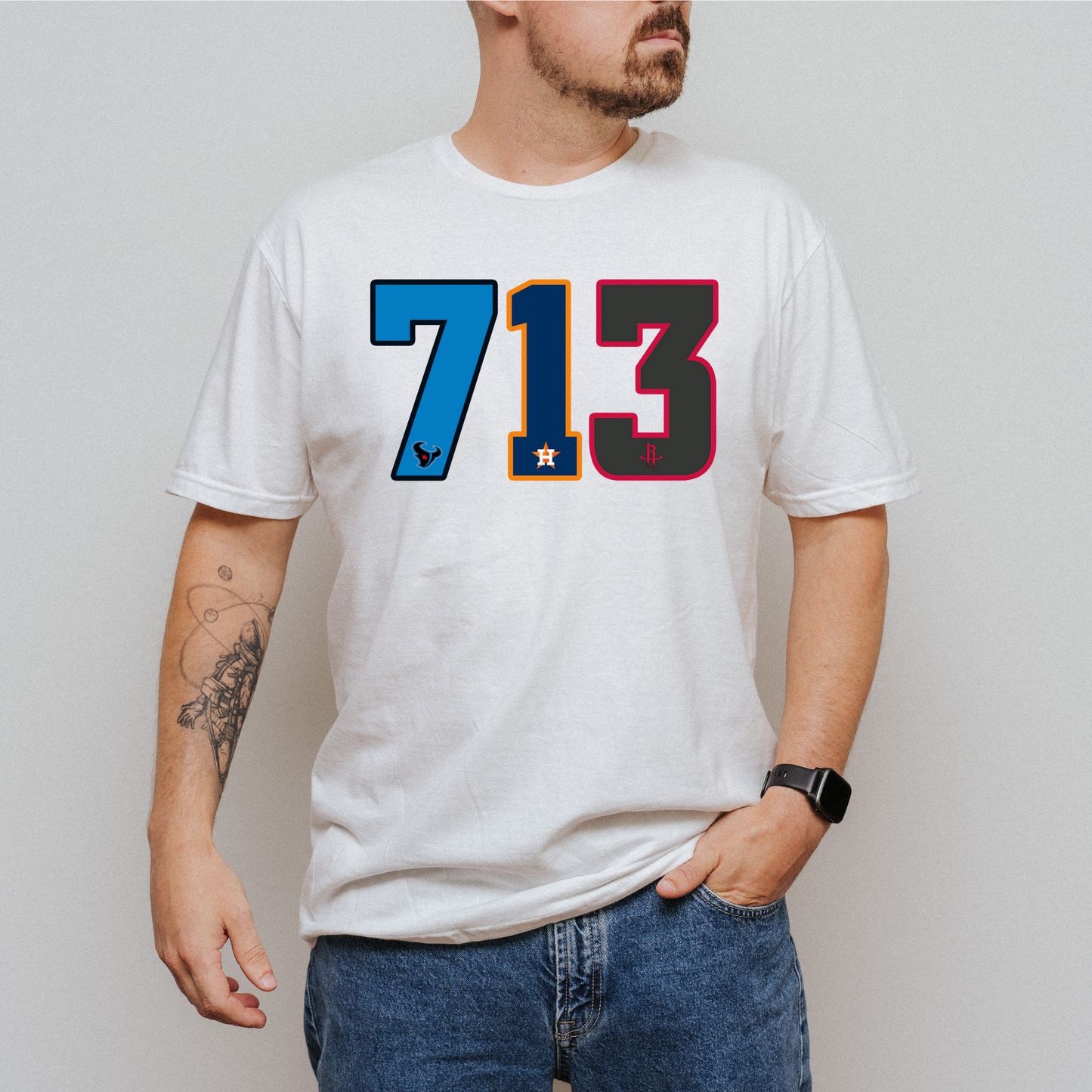 713