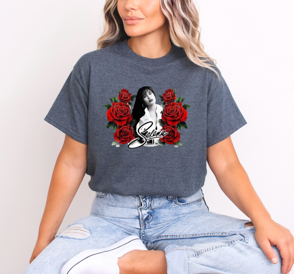 Selena red flowers